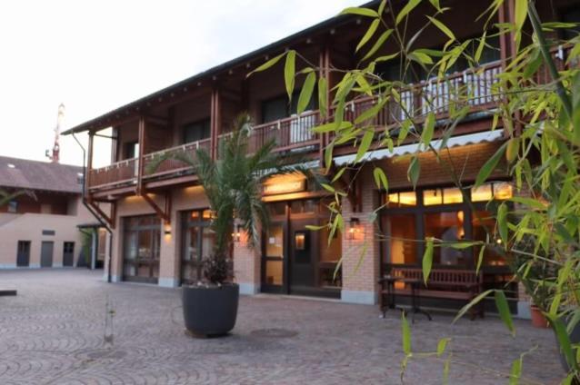 Hotel Breiti Bachenbulach Exterior foto